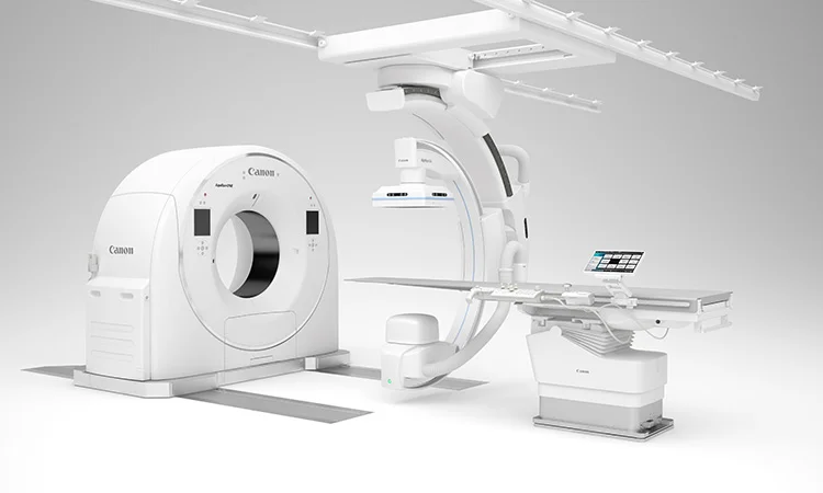 Canon Alphenix 4D CT -angiografia- ja TT-yhdistelmäsali